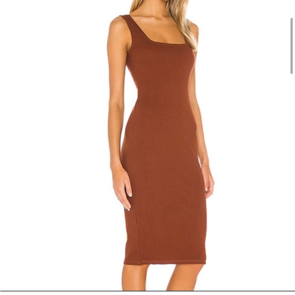 NWT LOVERS + FRIENDS Reolve Fleur Ribbed Brown Midi Dress